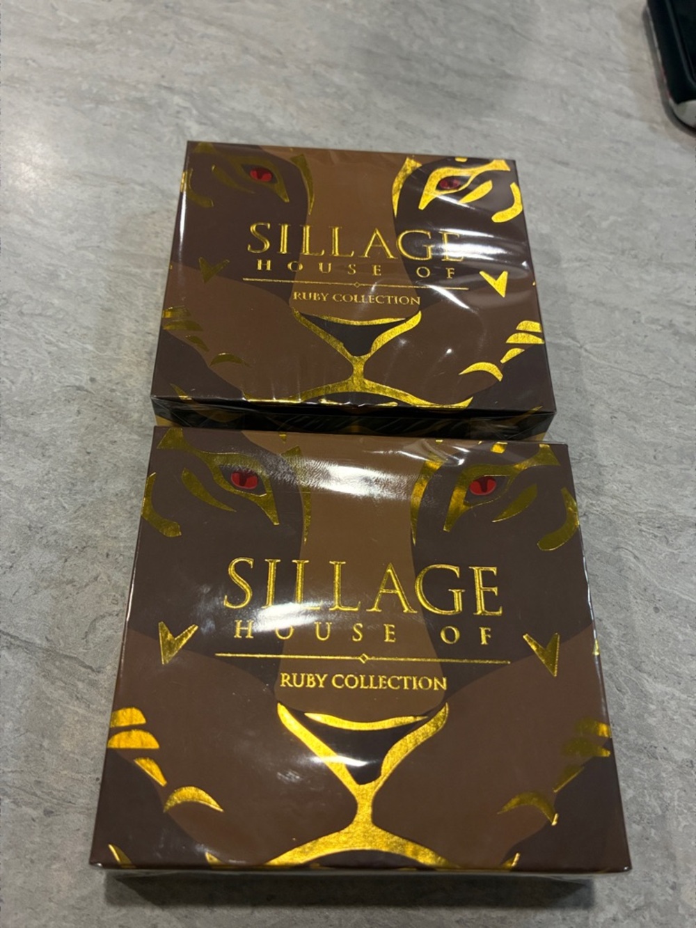 Sillage House of Ruby Collection Compact Palette - Brown & Gold